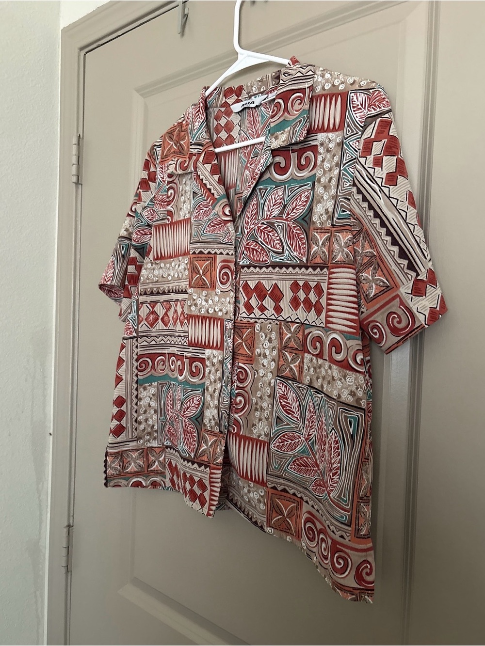 Cream & Teal Patterned Short-Sleeve Button-Down Shirt